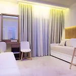 Ξενοδοχείο Porto Marine 4*