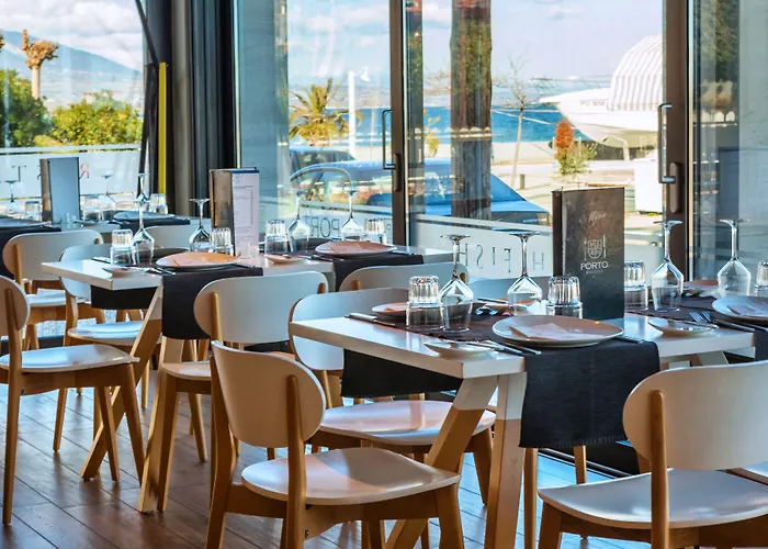 Hotell Porto Marine 4*