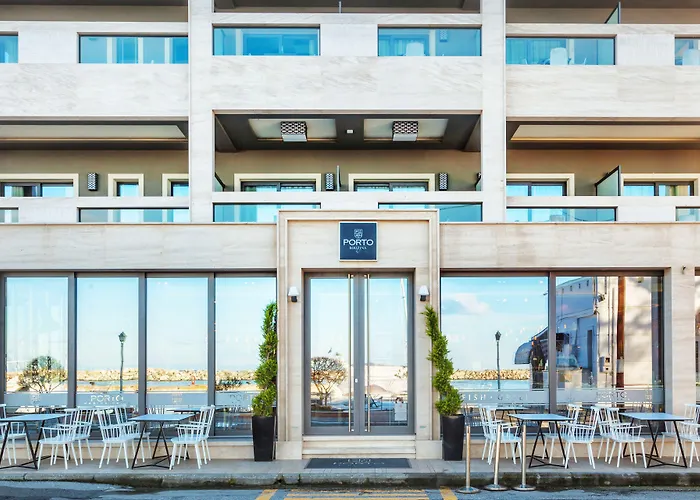 Porto Marine Hotell 4*