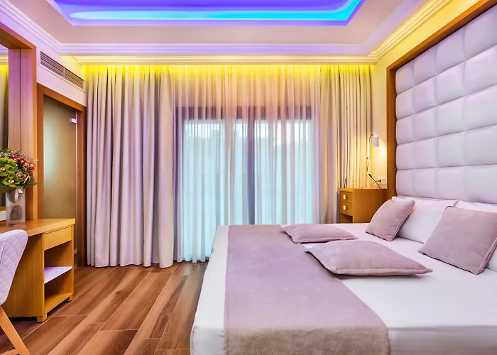 Porto Marine Hotell 4*