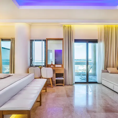 מלון Porto Marine