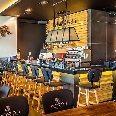 Porto Marine Hotel